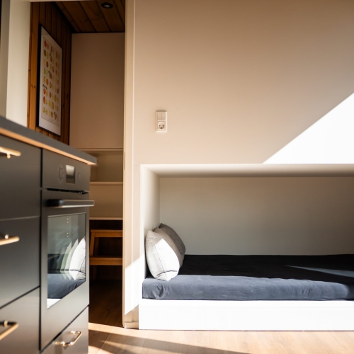 Anneks til sommerhus med plads til overnatning