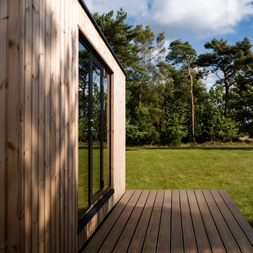 [ ] Færdigt anneks med stilren udvendig arkitektur