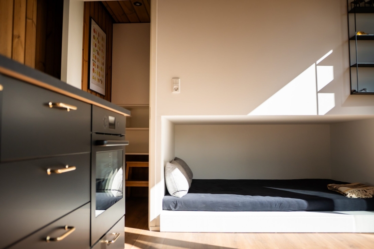 Anneks til sommerhus med plads til overnatning