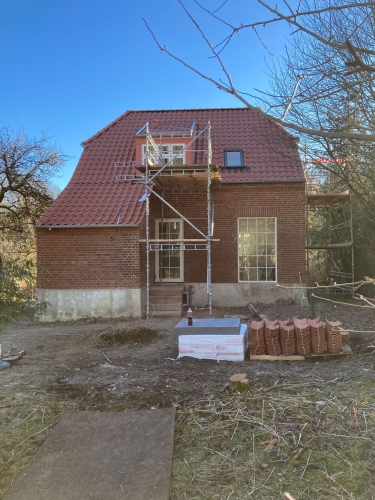 Nyt tag i Aarhus på rødt murstenshus