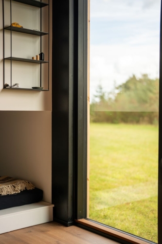 Færdigt sommerhus med udsigt